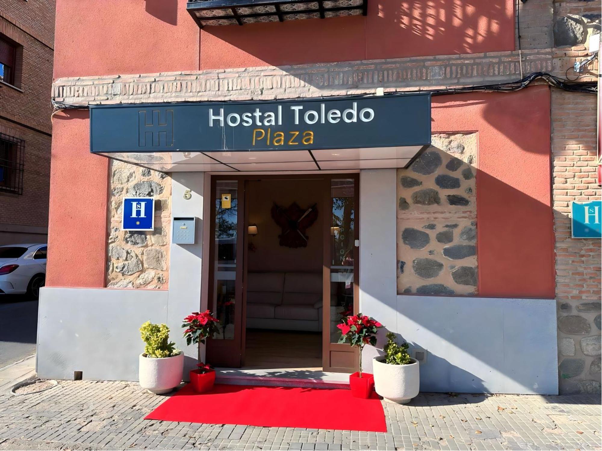 Отель Toledo Plaza Экстерьер фото